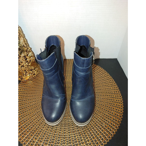 A+ ALDO Heeled Bootie Size 7.5 - Picture 3 of 6
